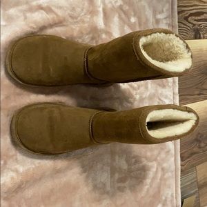 Short bearpaw boats